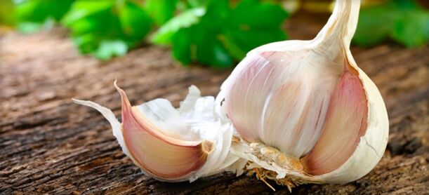 ail pour les parasites dans le corps